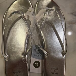 Shade & Shore Metallic Silver Women's Slide Sandals